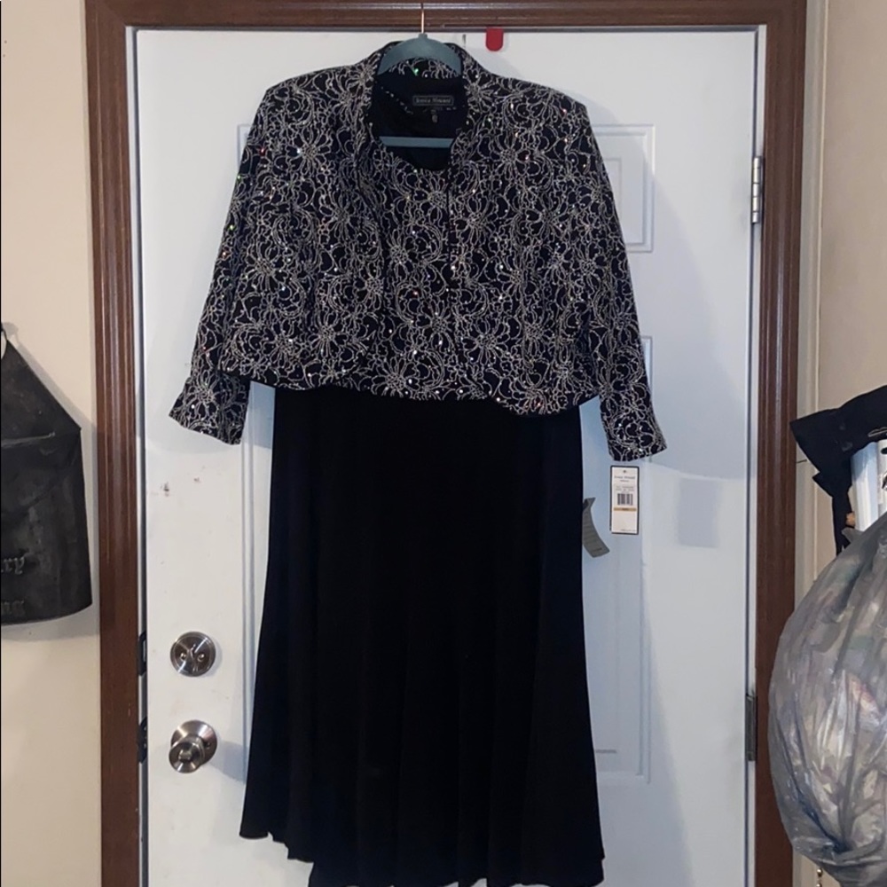 Jessica Howard Plus Size Formal 2 Piece Dress NEW